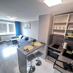 https://apartament-portowa-k2.kolobrzeghotels.com