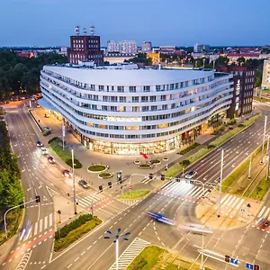 doubletree-by-hilton-wroclaw.hotelswroclaw.com/
