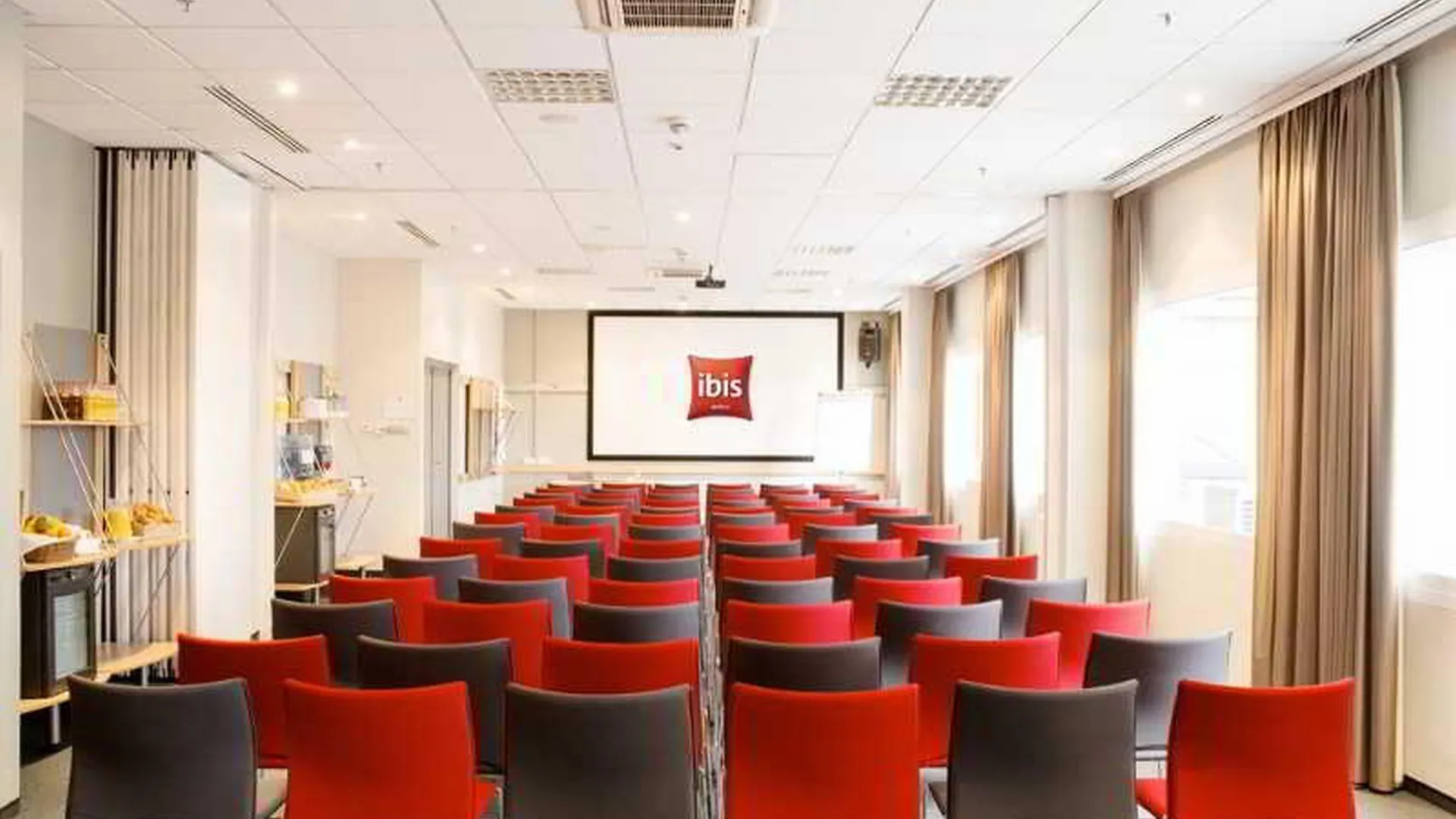 *** Hotel Ibis Warszawa Stare Miasto Polen