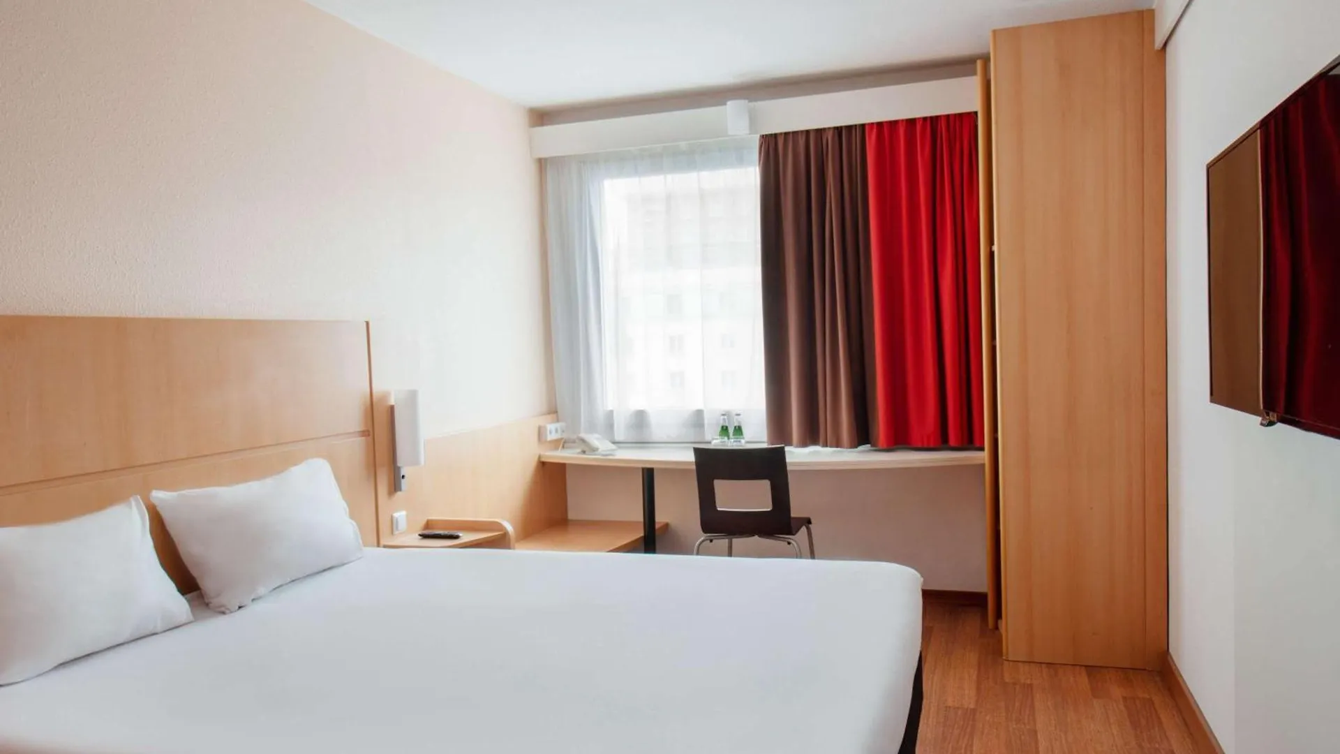 Ibis Warszawa Stare Miasto Hotel