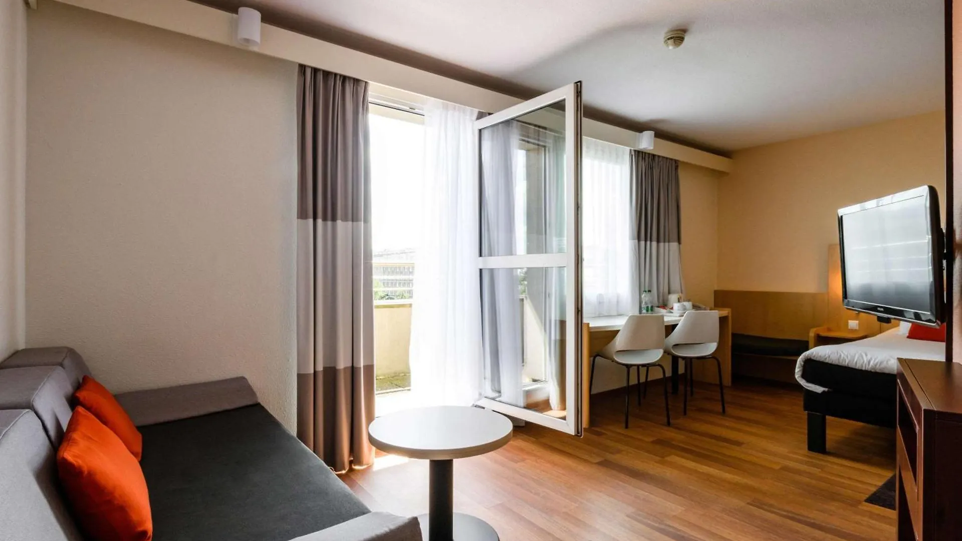 Ibis Warszawa Stare Miasto Hotel